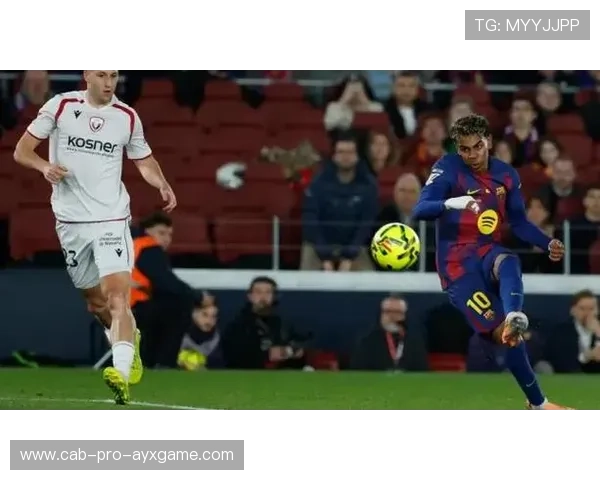 拉菲尼亚一道直塞助攻佩德里打破僵局