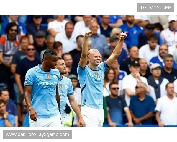 曼城禁区压制，哈兰德连续冲击防线